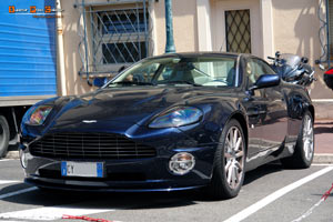 Aston Martin Vanquish S